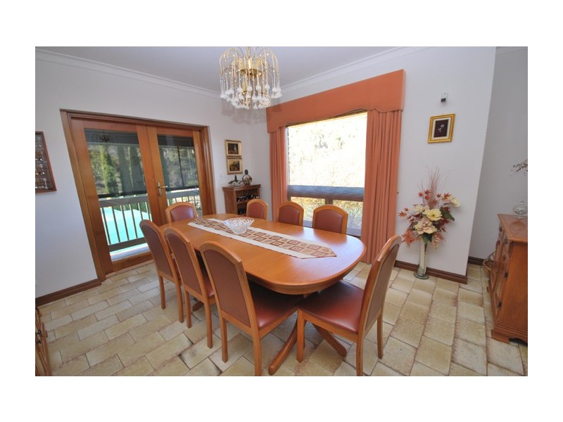 22 Dennis Grove, Vista SA 5091