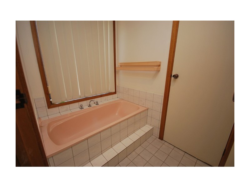 3 Mold Court, Evanston Park SA 5116