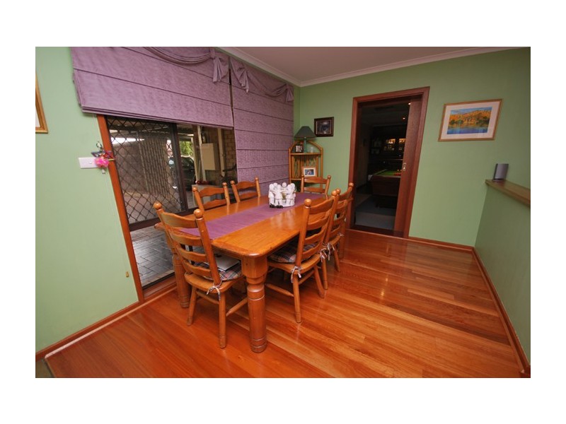 33 Mumford Avenue, St Agnes SA 5097