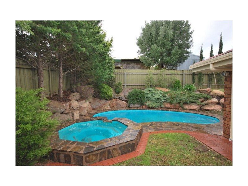 4 Anne Marie Court, Golden Grove SA 5125