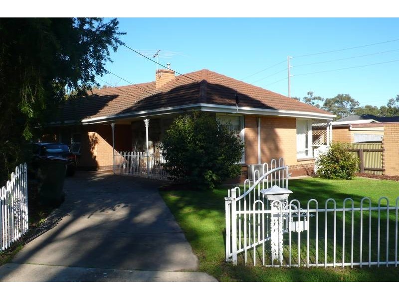 2 Frank street, Vista SA 5091