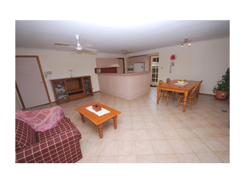 14 Pearce Court, Golden Grove SA 5125