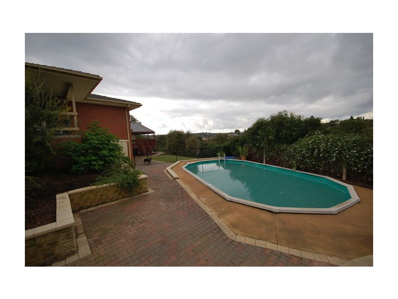 14 Pearce Court, Golden Grove SA 5125