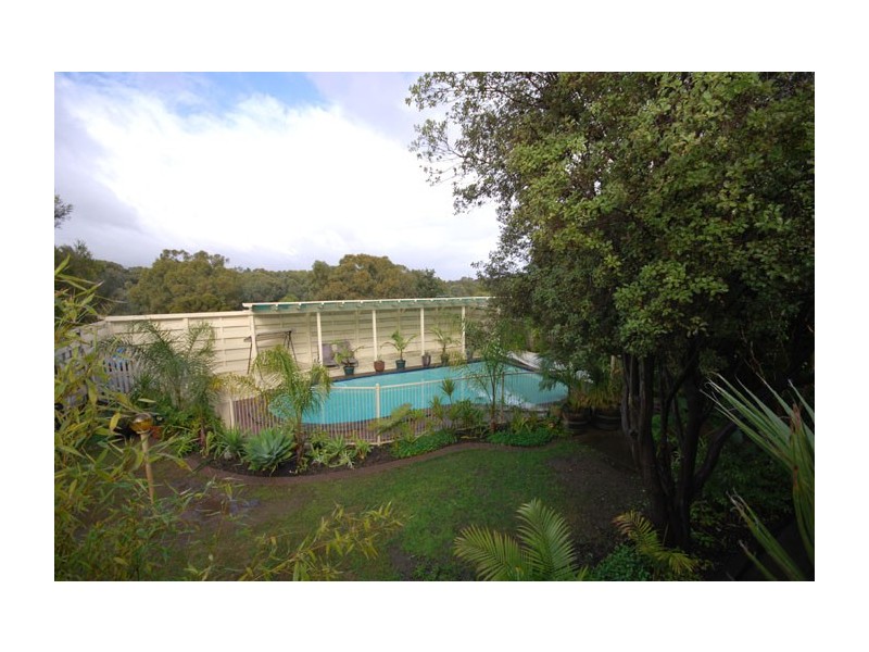 27 Edinburgh Road, Modbury SA 5092