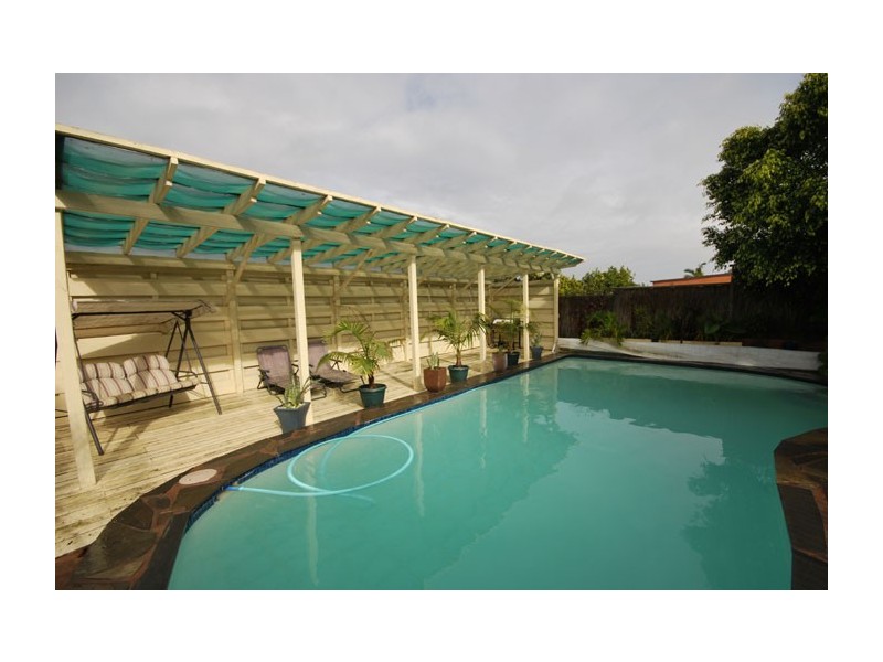 27 Edinburgh Road, Modbury SA 5092
