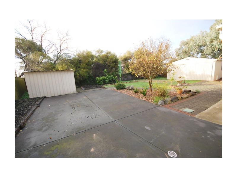 20 Neuville Court, Wynn Vale SA 5127