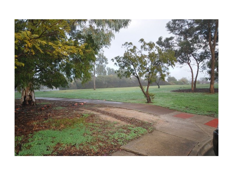 20 Neuville Court, Wynn Vale SA 5127