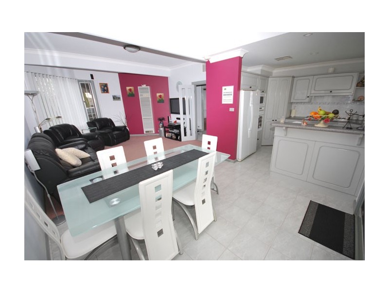 13 Timcris Court, Wynn Vale SA 5127