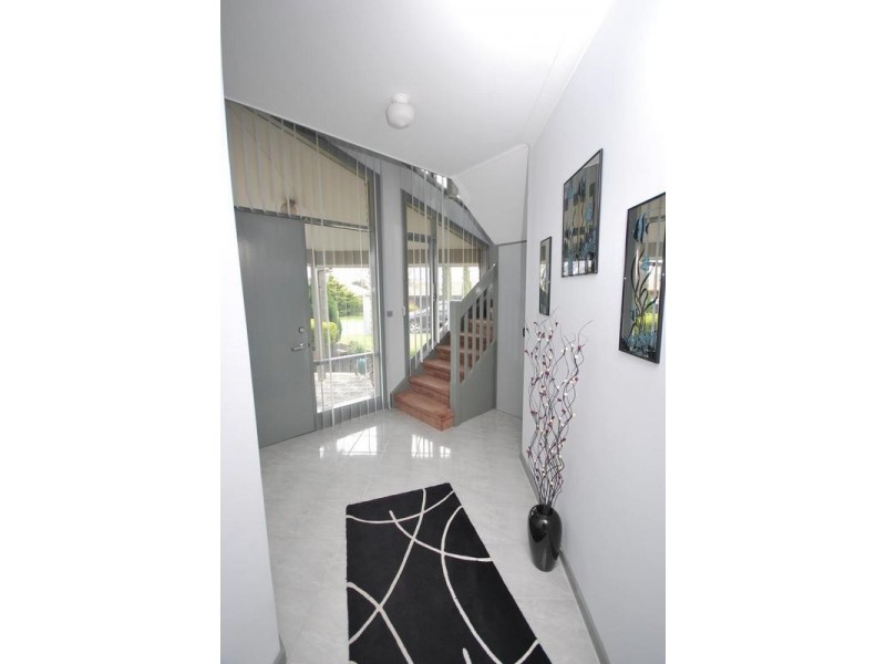 13 Timcris Court, Wynn Vale SA 5127