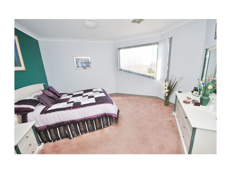 13 Timcris Court, Wynn Vale SA 5127