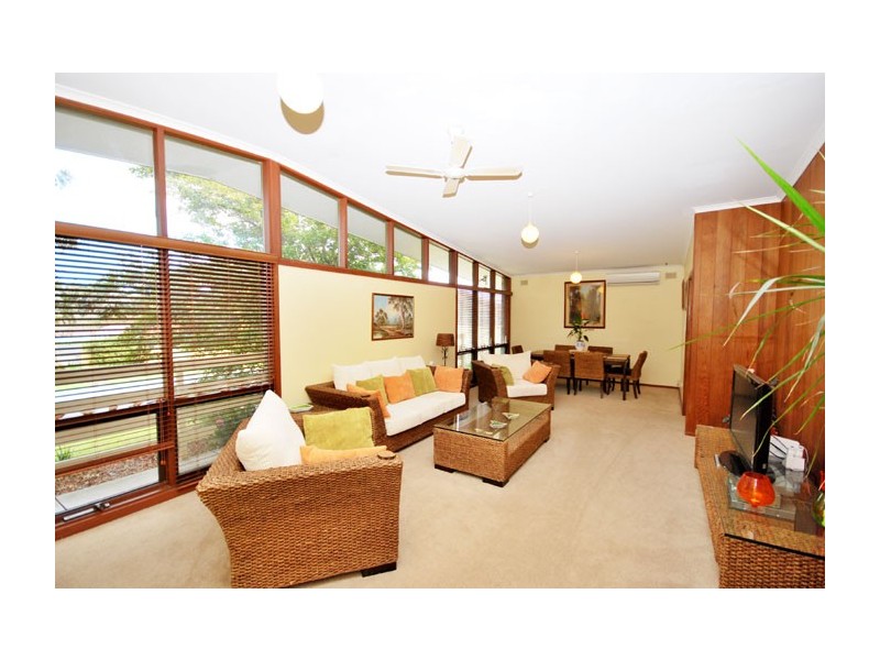 6 Domain Avenue, Para Vista SA 5093