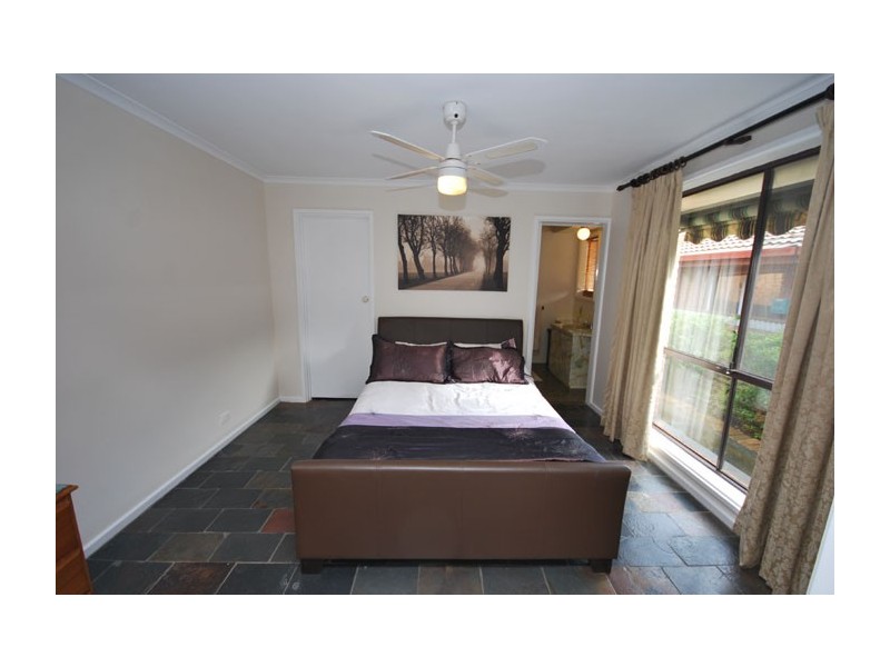 16 Barlow Court, St Agnes SA 5097