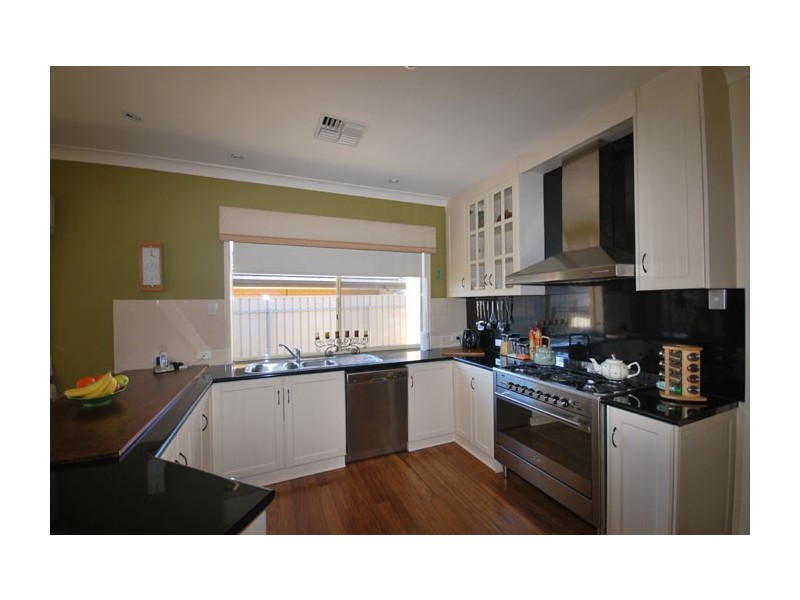 5 The Outlook, Salisbury Heights SA 5109