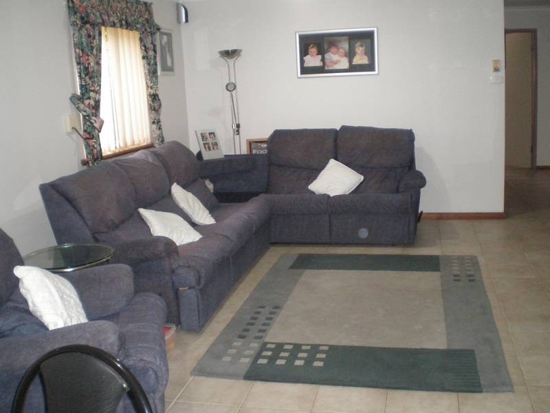 5 Marieberg Avenue, Modbury Heights SA 5092