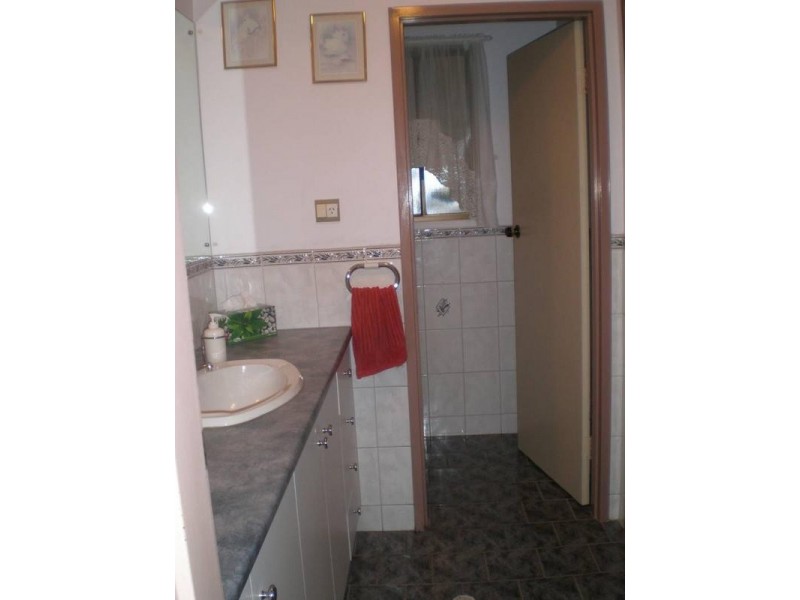 5 Marieberg Avenue, Modbury Heights SA 5092