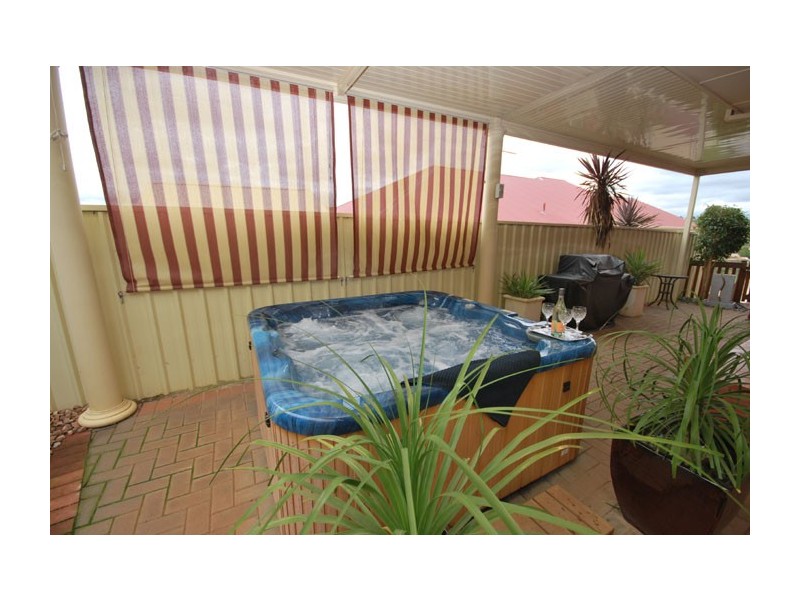 3/4 McCann Place, Greenwith SA 5125