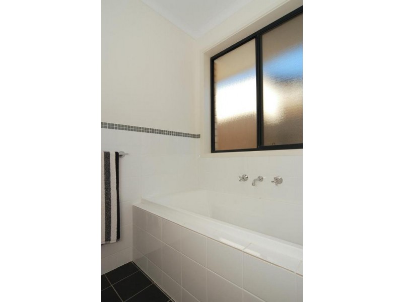 53A Lurline Avenue, Gilles Plains SA 5086