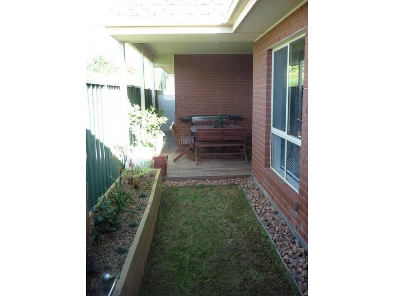 42 Franklin Avenue, Mawson Lakes SA 5095