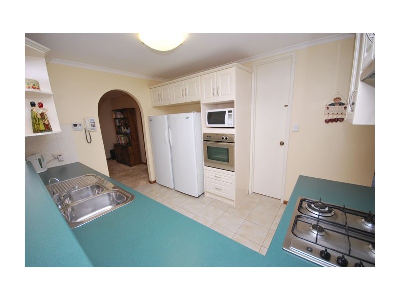 10 Cabernet Avenue, Wynn Vale SA 5127