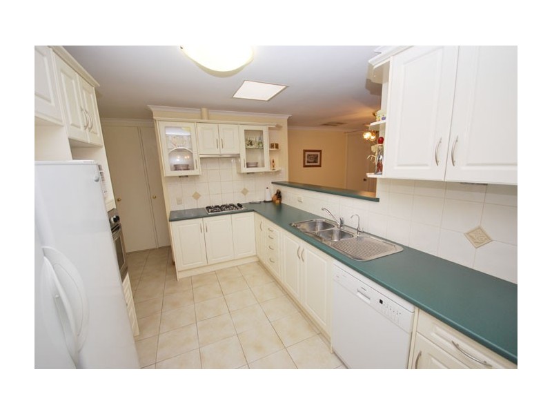 10 Cabernet Avenue, Wynn Vale SA 5127