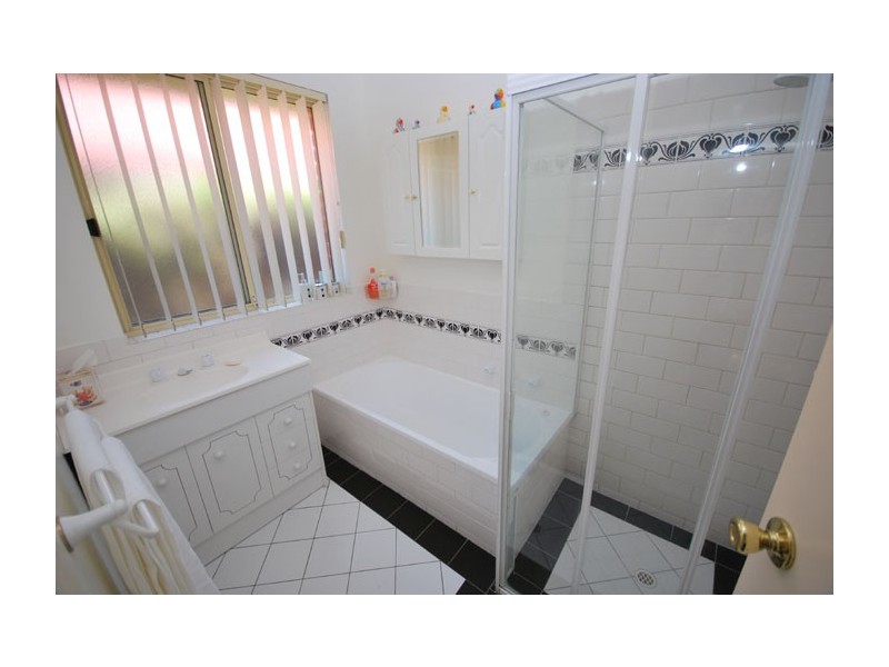 12 Chrichton Court, Greenwith SA 5125