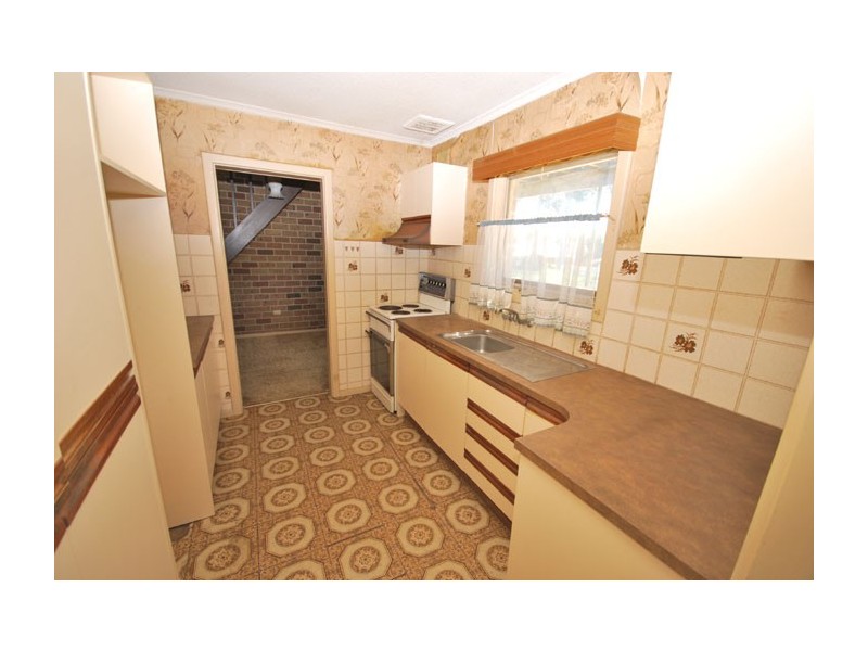 16 Ulaka Road, Ingle Farm SA 5098