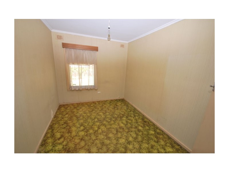 16 Ulaka Road, Ingle Farm SA 5098