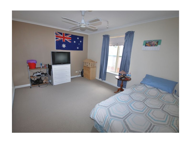 11 St Annes Court, Wynn Vale SA 5127
