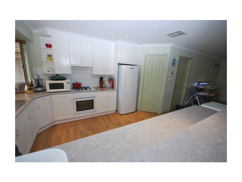 3 Creekview Drive, Walkley Heights SA 5098