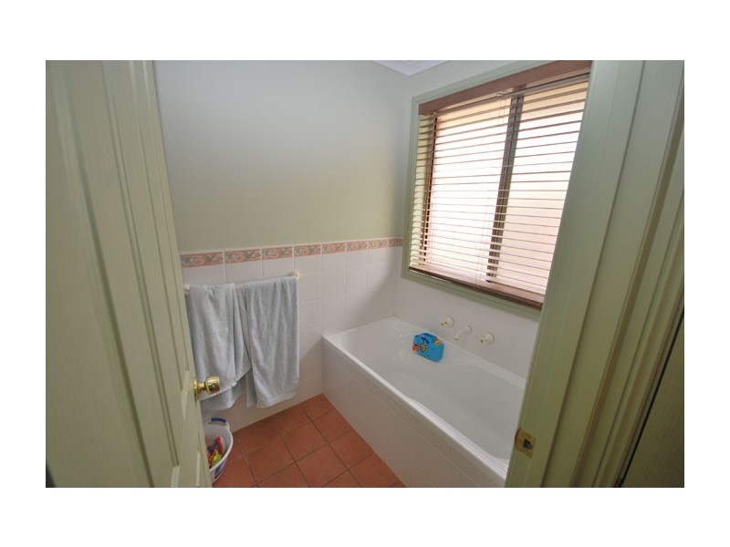 3 Creekview Drive, Walkley Heights SA 5098