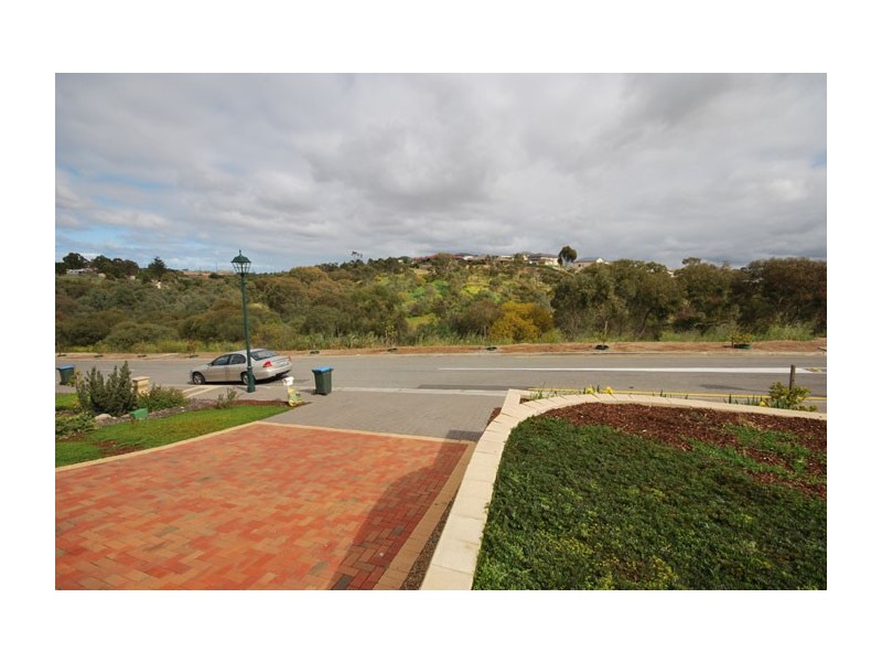 3 Creekview Drive, Walkley Heights SA 5098