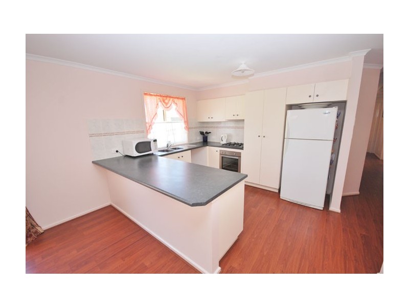 35 Doradus Avenue, Hope Valley SA 5090