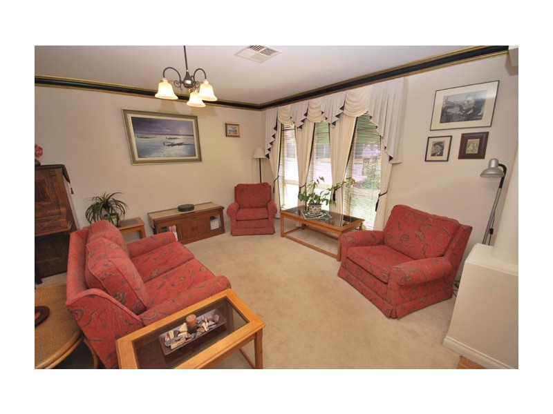 4 Pineridge Court, Golden Grove SA 5125