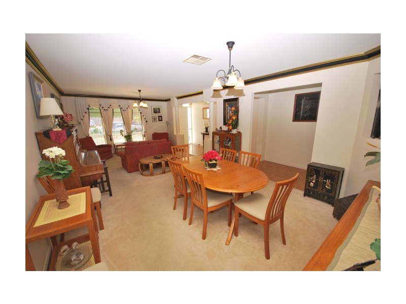 4 Pineridge Court, Golden Grove SA 5125