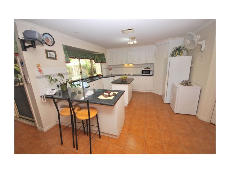 4 Pineridge Court, Golden Grove SA 5125