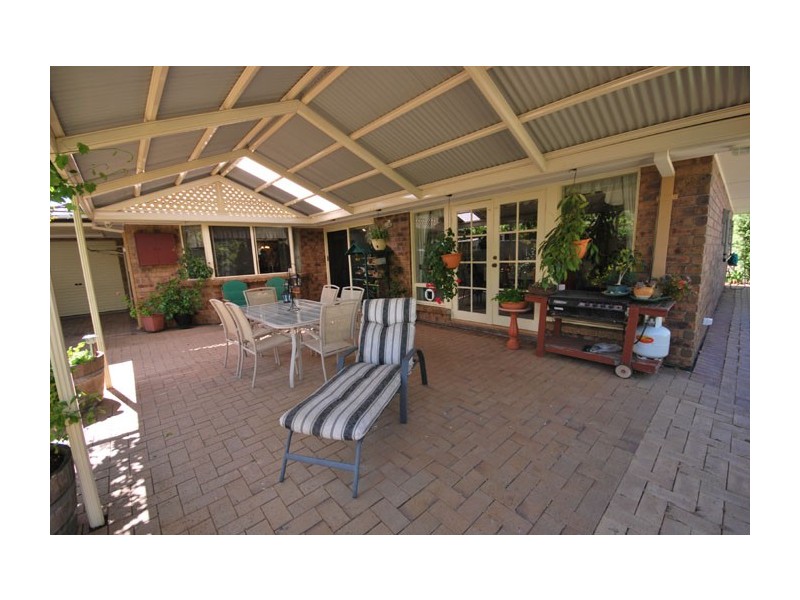 4 Pineridge Court, Golden Grove SA 5125