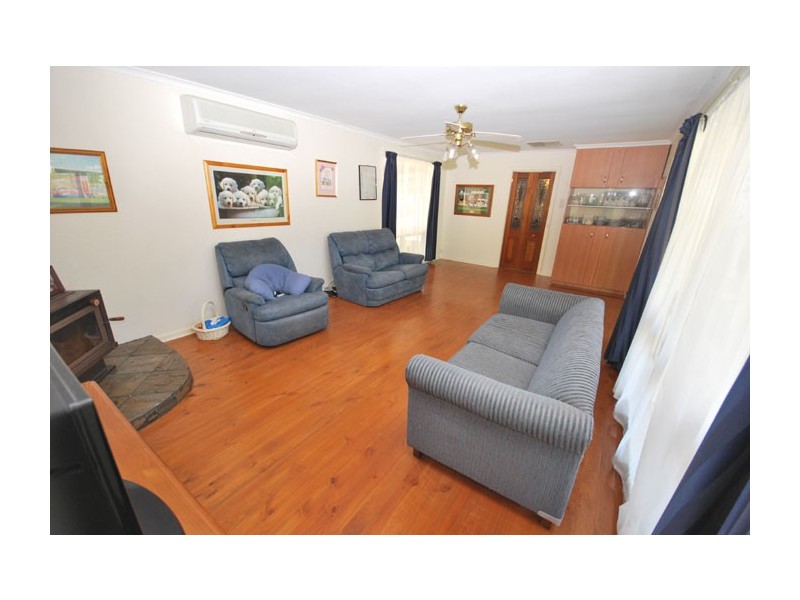 8 Vulcan Avenue, Modbury Heights SA 5092