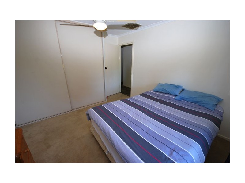 8 Vulcan Avenue, Modbury Heights SA 5092