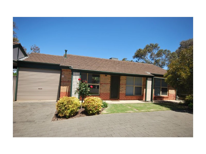 2/2 Chertsey Court, Wynn Vale SA 5127