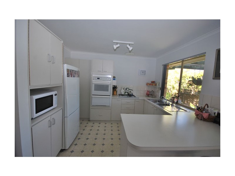 2/2 Chertsey Court, Wynn Vale SA 5127