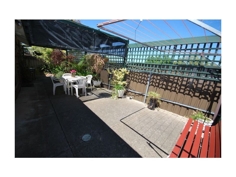 2/2 Chertsey Court, Wynn Vale SA 5127