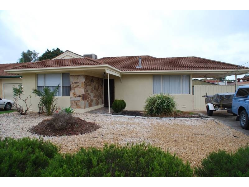 9 Briar Avenue, Salisbury East SA 5109