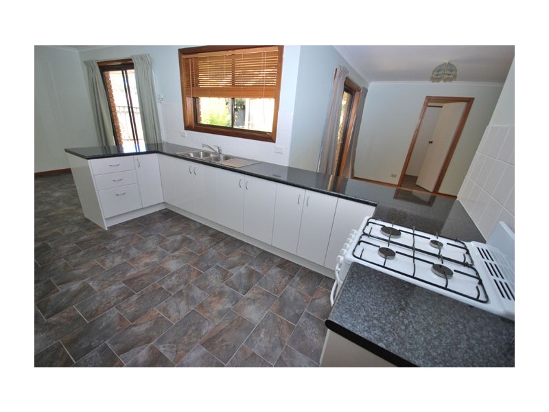 6 Eaglehawk Road, Modbury Heights SA 5092