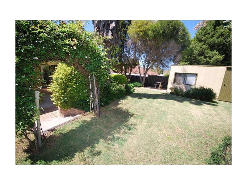 6 Eaglehawk Road, Modbury Heights SA 5092