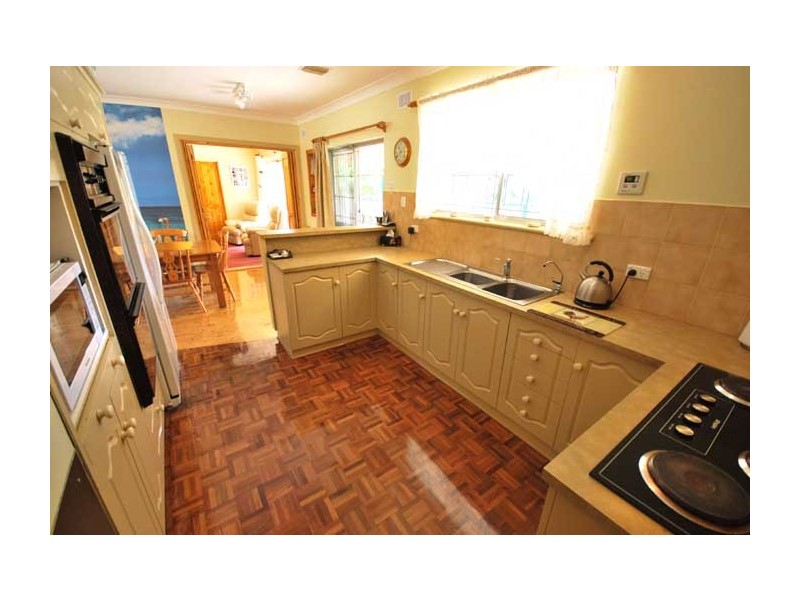 25 Loch Lomond Drive, Modbury SA 5092