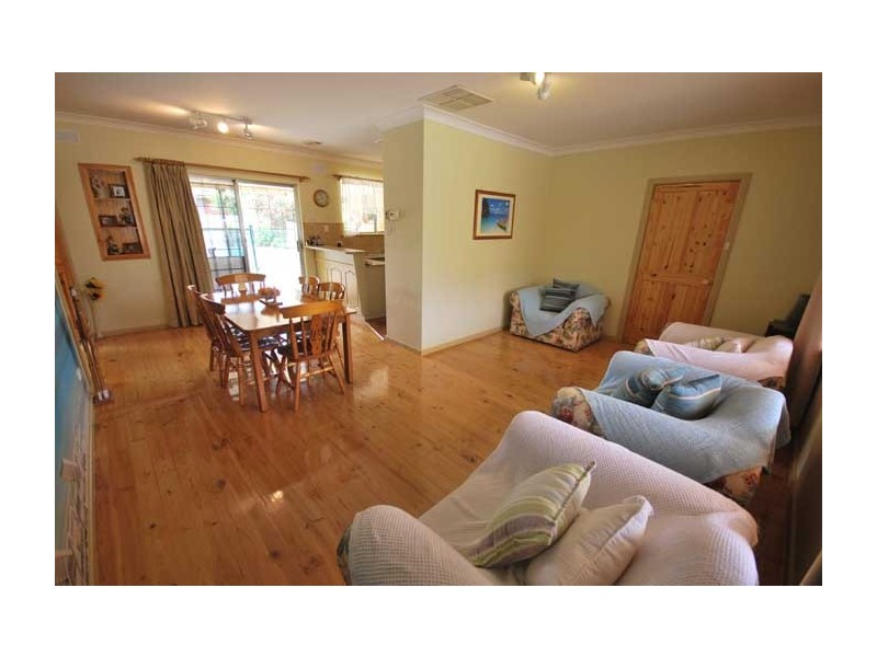 25 Loch Lomond Drive, Modbury SA 5092