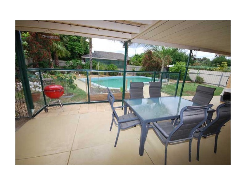 25 Loch Lomond Drive, Modbury SA 5092