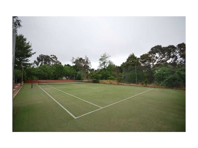 14 Kennedy Street, St Agnes SA 5097