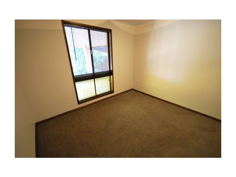 18 Pelsaert Avenue, Fairview Park SA 5126