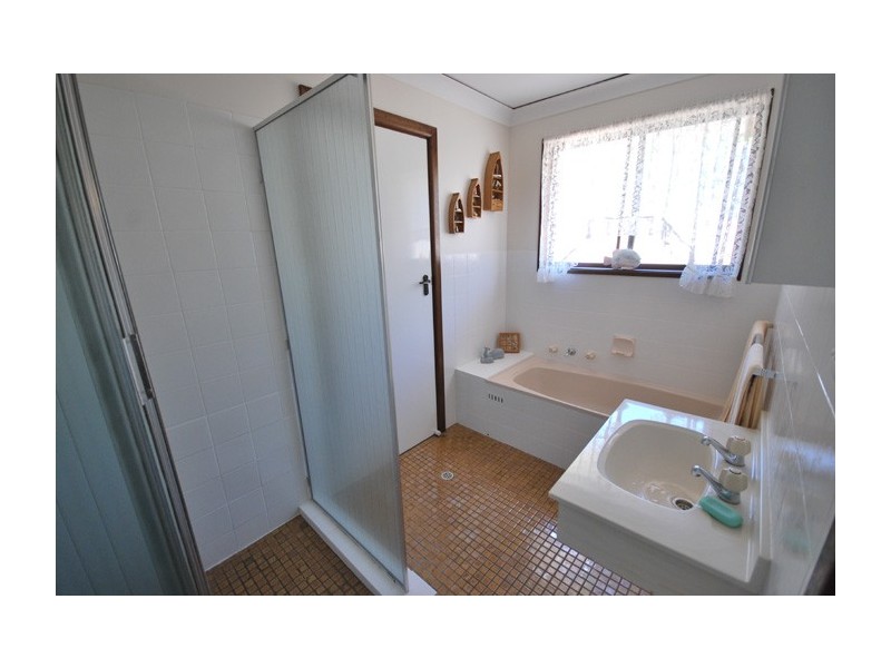 18 Pelsaert Avenue, Fairview Park SA 5126
